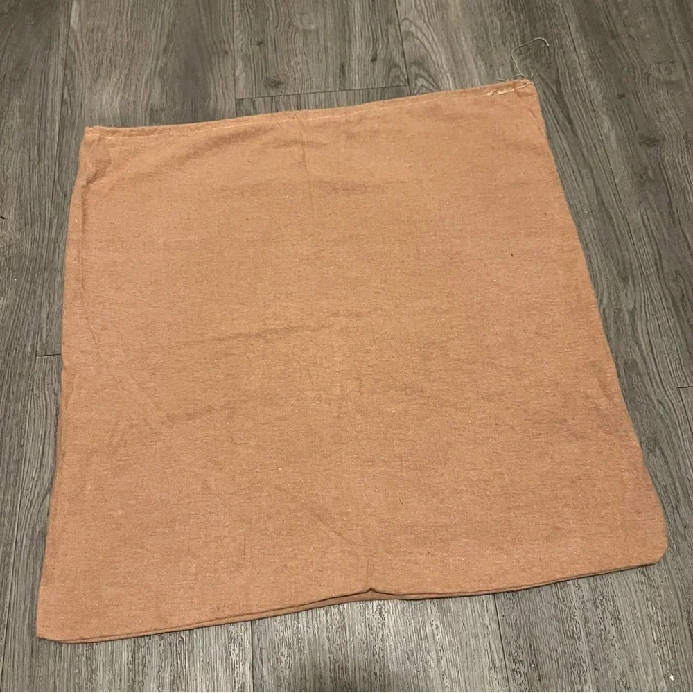LOUIS VUITTON Flannel Tan Drawstring Dust Bag Size: 19.50x19.25 inches